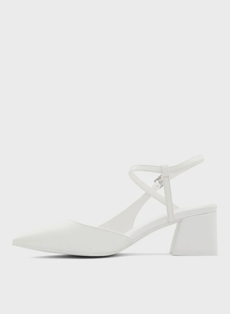 CALL IT SPRING Carmyn Pointed Toe Sandal