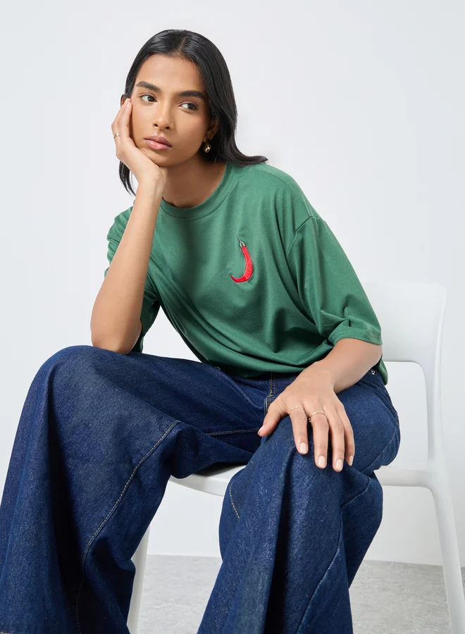 تايك تو Take Two Embroidered Chili Pepper Oversized T-Shirt