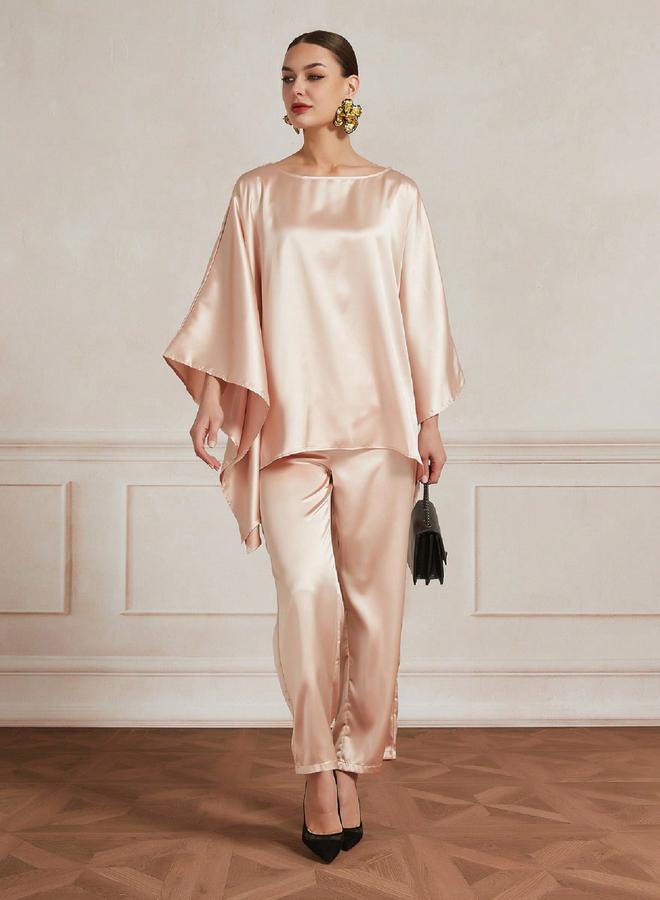 تايك تو طقم منسق من بنطال وبلوزة ساتان غير متماثلة الطول - Image 1