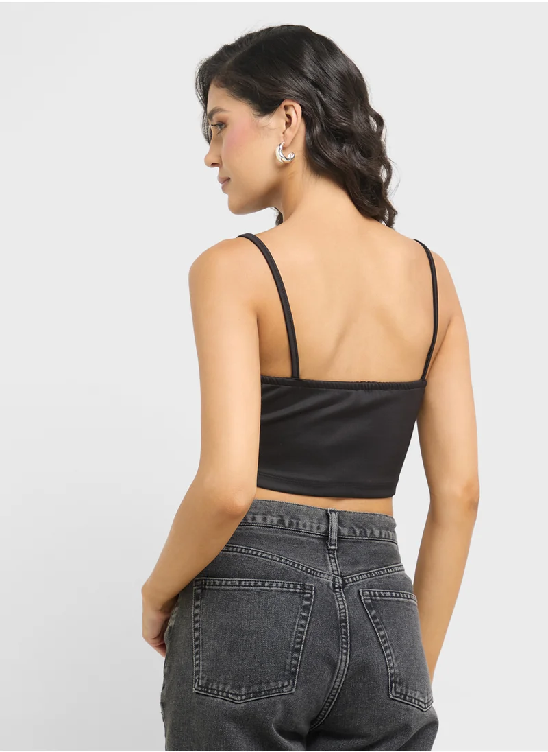 ترينديول Cami Crop Top