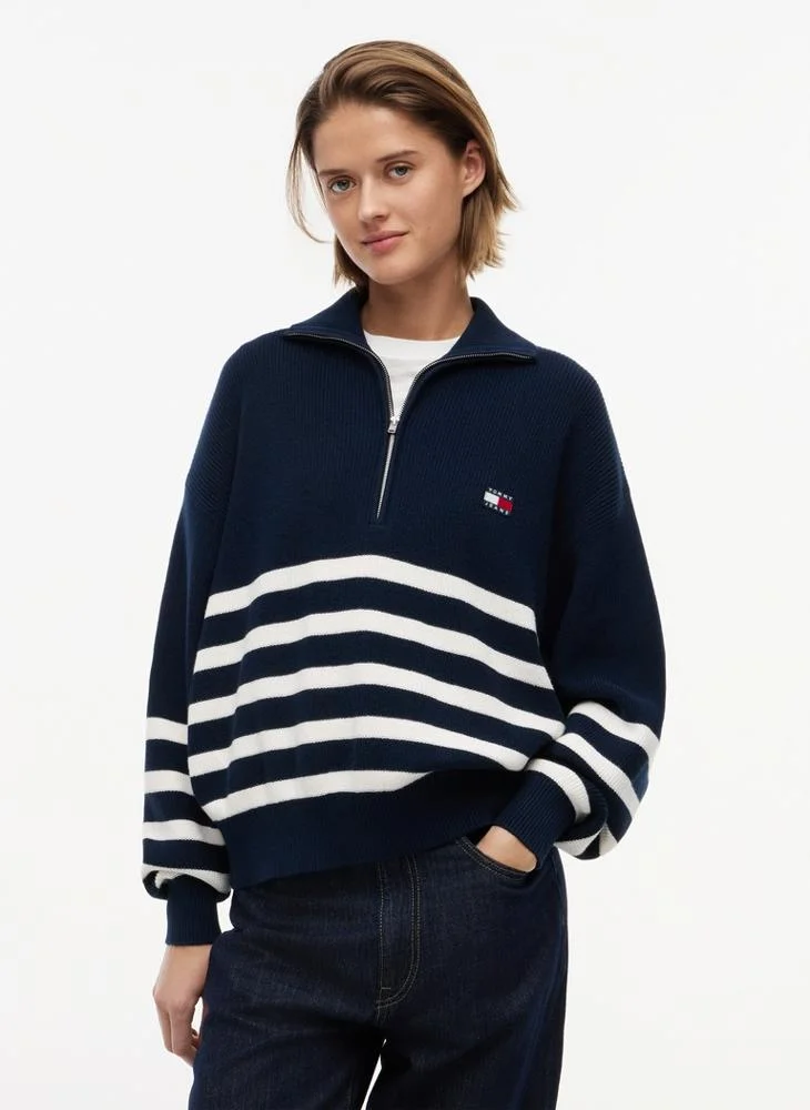 تومي جينز سترة بسحاب ربعي بشريط شعار