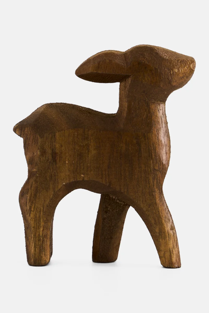 موي موتشو حيوان خشبي مزخرف بني