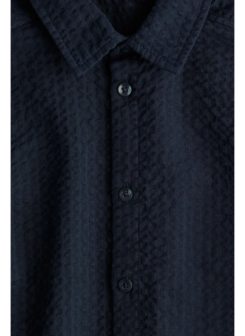 اتش اند ام Cotton seersucker shirt
