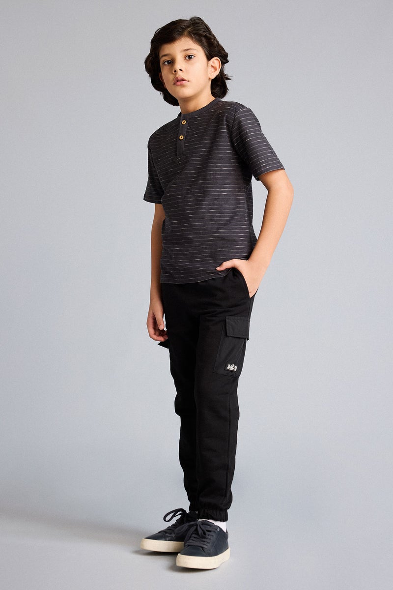 ديفاكتو بنطلون اولادي قماش خفيف اوفر سايز - Image 2