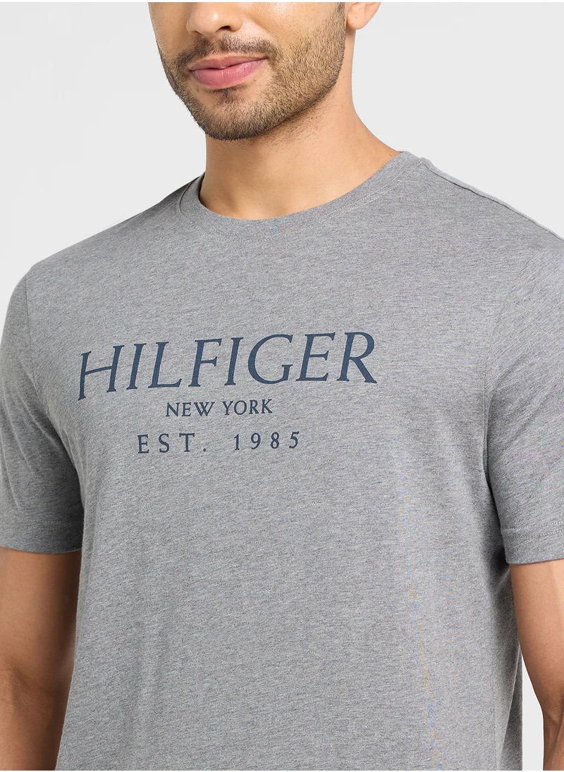 TOMMY HILFIGER Logo Crew Neck T-Shirt