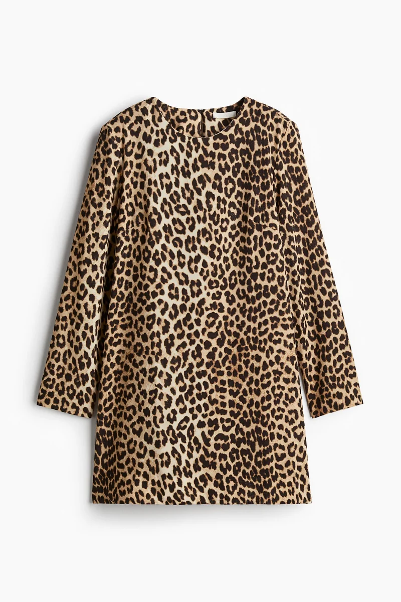 اتش اند ام فستان بأكتاف مبطنة