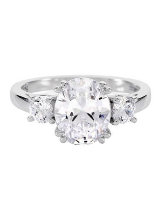 The Flawless Collection - Oval Trinity Ring - pzsku/Z645AD857F14D03DE267EZ/45/_/1651638913/35ed55fe-99db-4cca-8b8f-35bd3eed52af