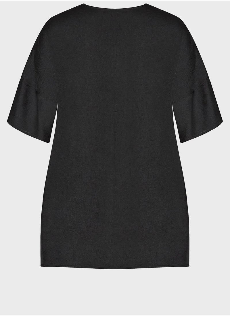 Avenue Pleat Detail Top  - Image 4