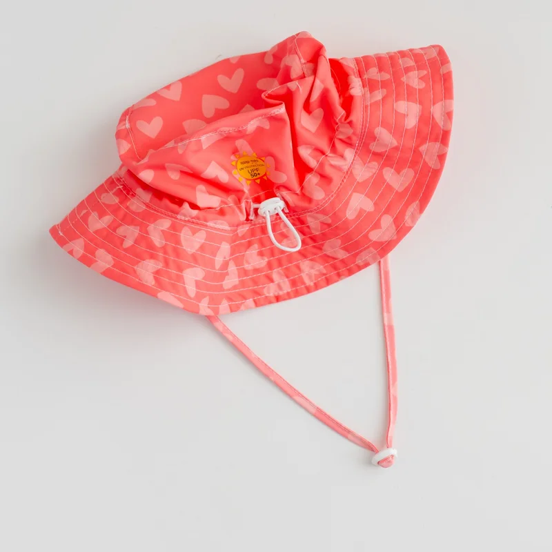 Mama Yoyo UV Protective Hat - Octo Love / Hearts Suitable for Ages 1-7
