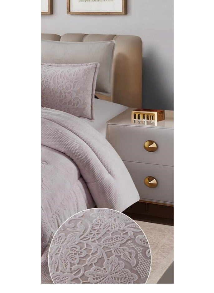 Xi Duo Duo Winter double bedspread, embroidered with soft velvet and luxurious fur to give you warmth and add beauty and elegance to your room, size 240*260 cm - Image 4