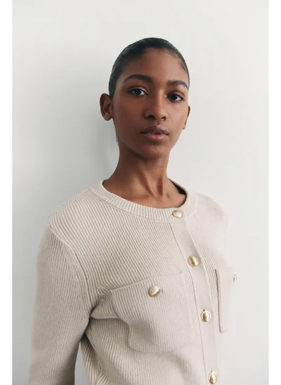 اتش اند ام فستان محبوك بجيوب أمامية