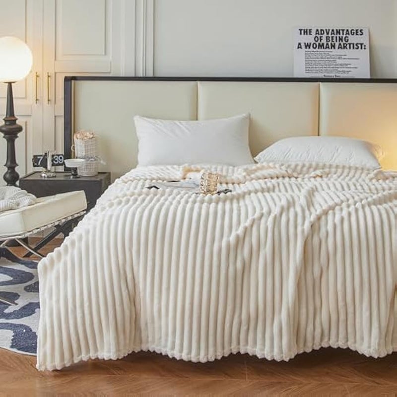 Loquat 150 * 200cm Fleece Twin Blanket for Couch - Super Soft Cozy Blankets for Women men, Throw Blanket for Couch Bed(white) - Image 5