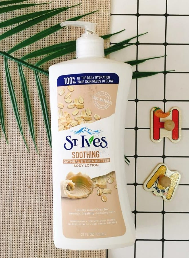 ST. Ives Soothing Oatmeal & Shea Butter Body Lotion 621 ML - Image 2