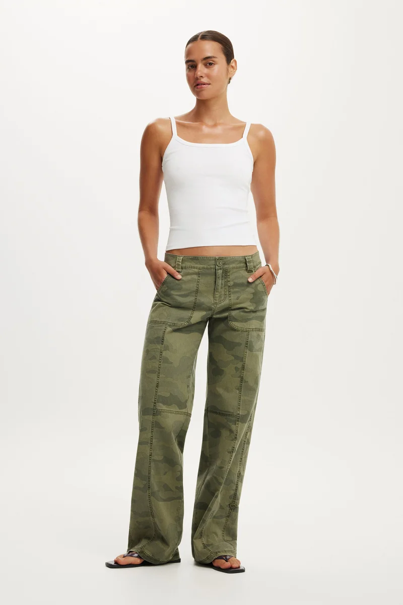 Cotton On LEXI LOW RISE UTILITY PANT