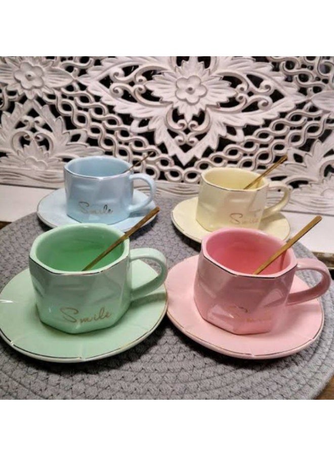 كوب بورسلين وردي مع طبق وملعقة – تصميم فاخر محفور بكلمة Smile | كوب قهوة وشاي أنيق للمكتب والمنزل - Image 3