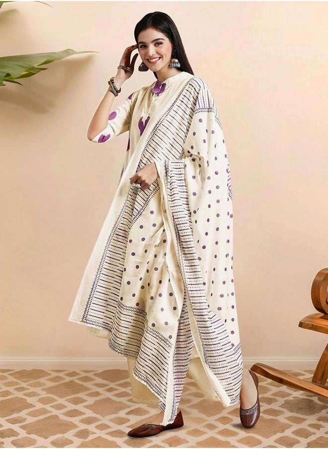ISHIN Printed Cotton A-Line Kurta and Pants Set by Styli  - Image 2