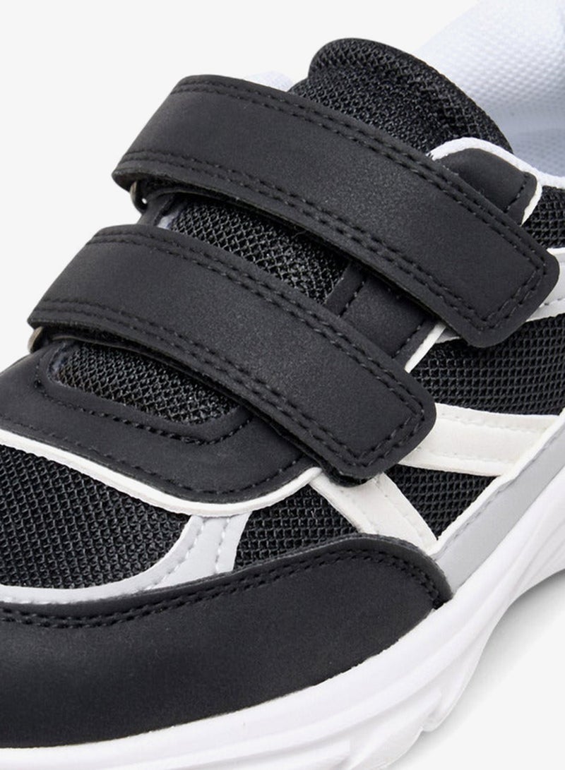 جونيورز سنيكرز أولاد بنعل خارجي بنقوش مع إغلاق بشريط لاصق - Image 4