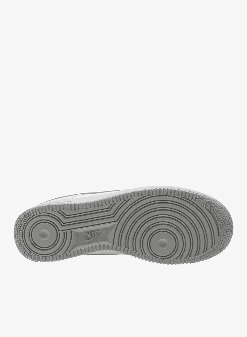 Nike SUMMIT WHITE/STRATA GREY-SUMMIT WHITE Air Force 1 '07 Low Ess for Men | Best Price UAE
