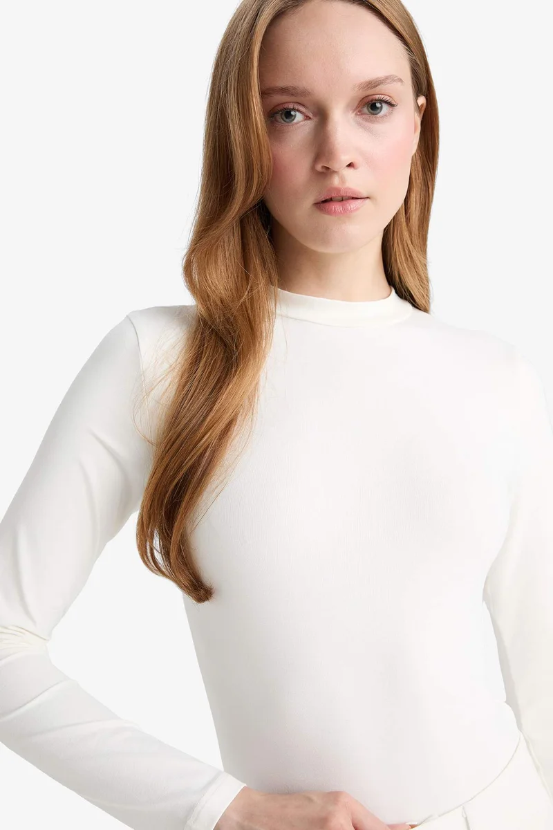 ديفاكتو Slim Fit Half Turtleneck Long Sleeve T-Shirt