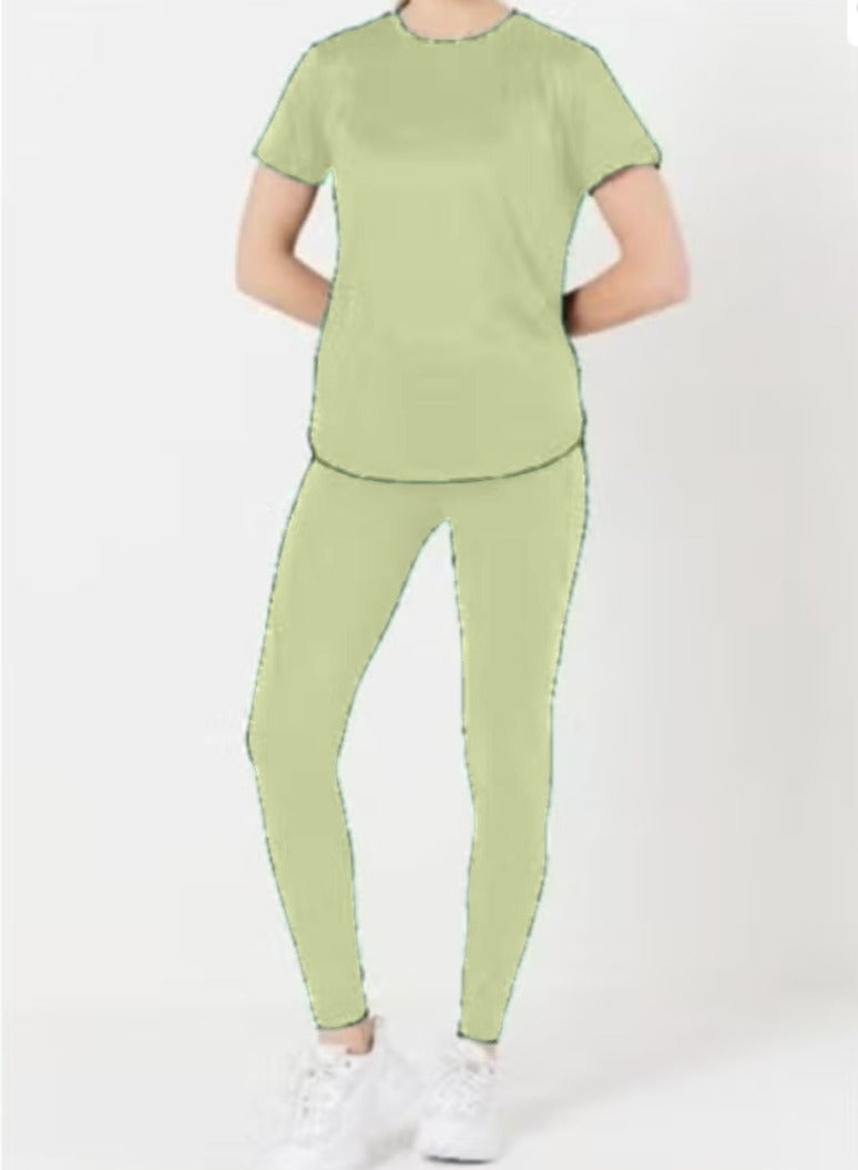 Women's Sportswear Workout Set Pullover T-48 - Image 1