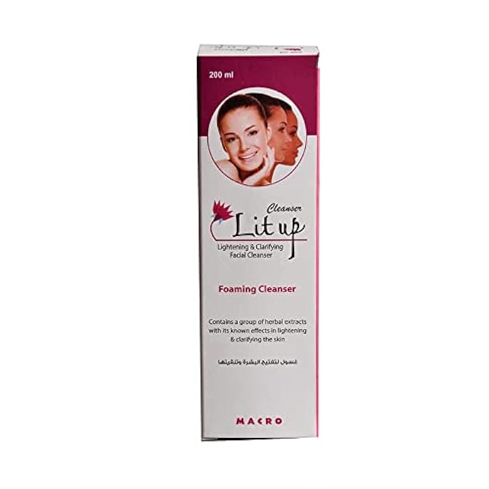 Macro Lit Up Cleanser - Image 3