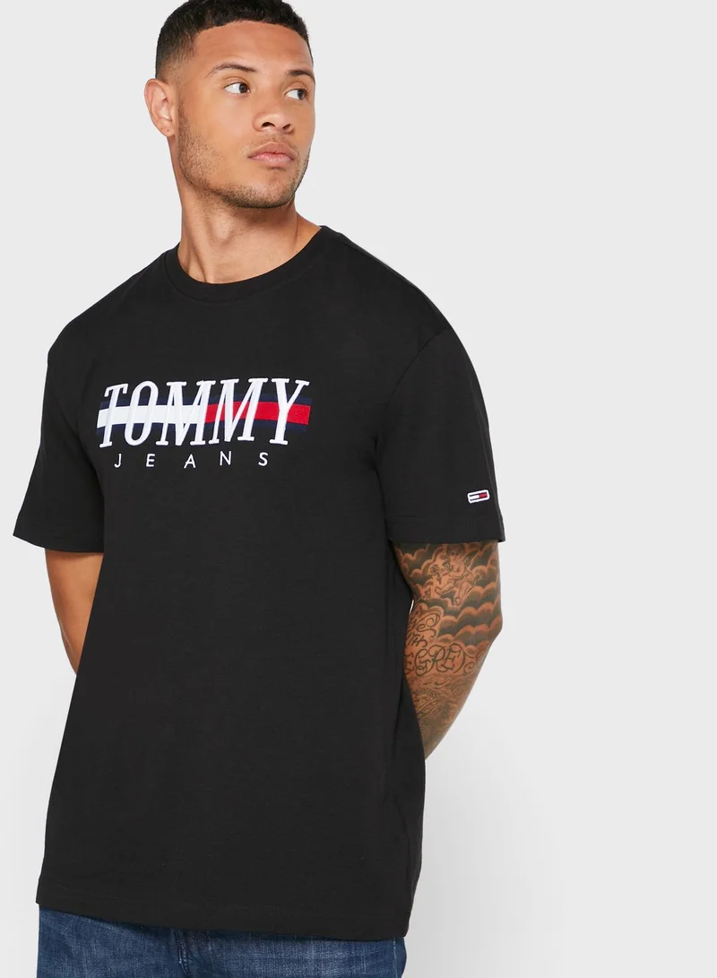 TOMMY JEANS Timeless Logo Crew Neck T-Shirt