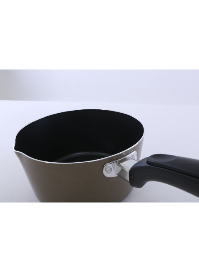 Royalford Aluminium Milk Pan 18Cm Heat Resistant Exterior 18X9Cm Brown With Black Handle - Image 4