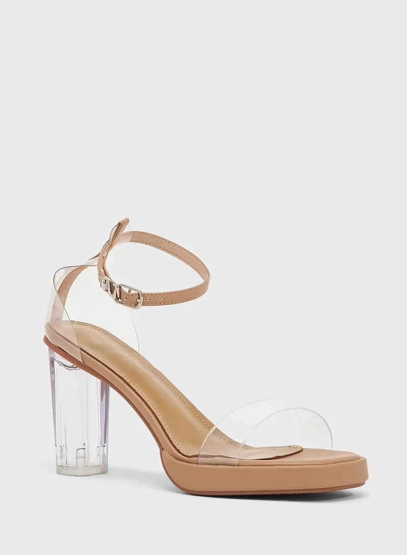 جينجر Heeled Platform Sandal