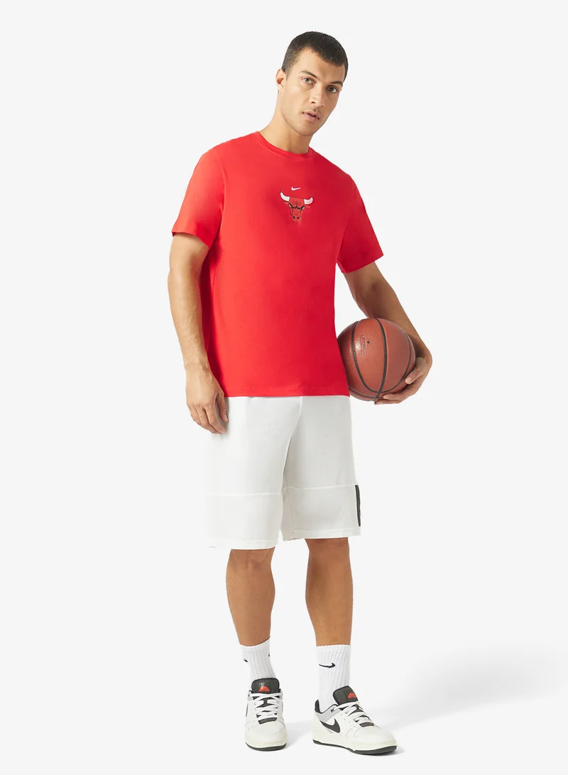Nike UNIVERSITY RED Chicago Logo T-Shirt for Men | Best Price UAE