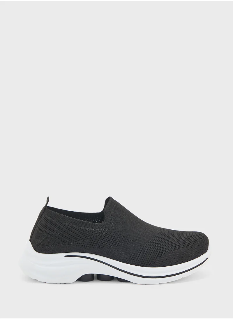 جينجر Fly Knit Slip On  Comfort Shoe