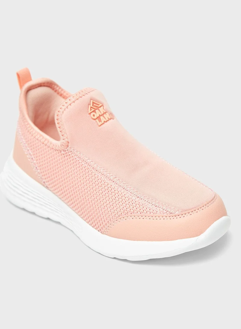 شو اكسبرس Kids Low Top Sneakers