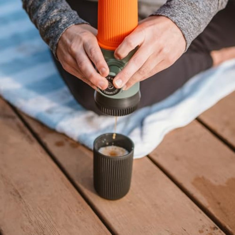 مجموعة ملحقات Nanopresso لكبسولات قهوة DG: الألومنيوم، أسود غير لامع، تصميم مدمج ومحمول مثالي للسفر أو التخييم أو الاستخدام المكتبي - Image 5