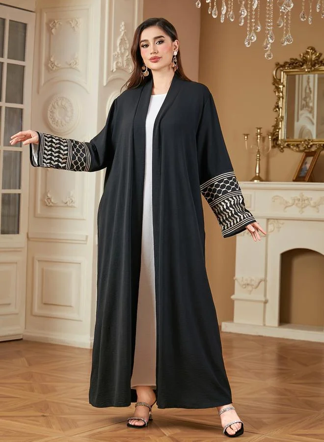 تايك تو Black A-Line Maxi Abaya with Embroidered Cuffs