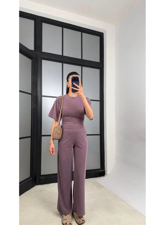 جاوس طقم موديل متماثل GAUS-01547 بلوزة قرمزية وسروال بحزام مطاطي.