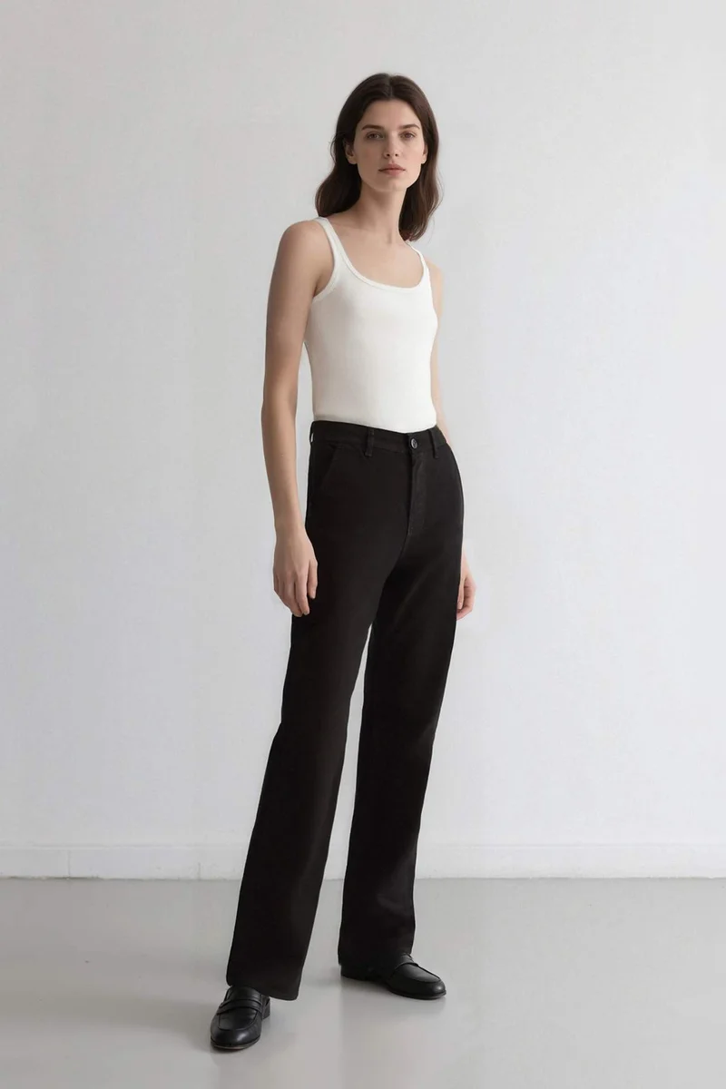 ديفاكتو Straight Fit Gabardine High Waist Trousers
