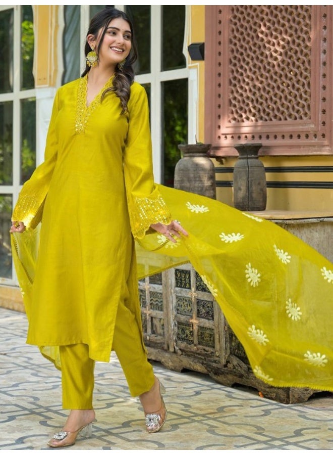 AKS Lime Green Embroidered Pakistani Kurta Set With Embroidered Dupatta  - Image 4