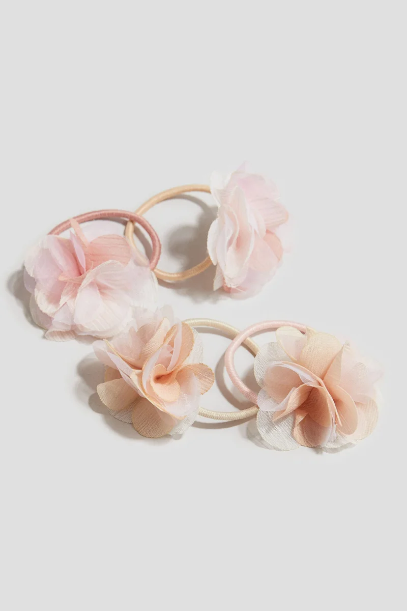 اتش اند ام ربطات شعر بشكل فيونكة - 4 قطع