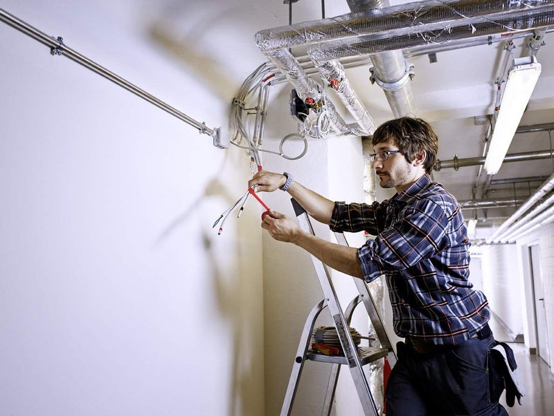 tesa Insulating Tape - Self-Adhesive Insulating Tape, Heat-Resistant - for Insulating, Repairing and Bundling - 10 m - Black - Image 4