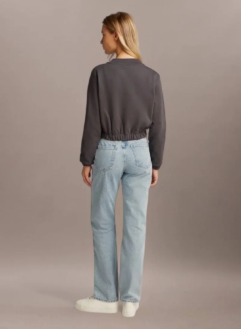 كالفن كلاين جينز سويت شيرت بحروف أولى