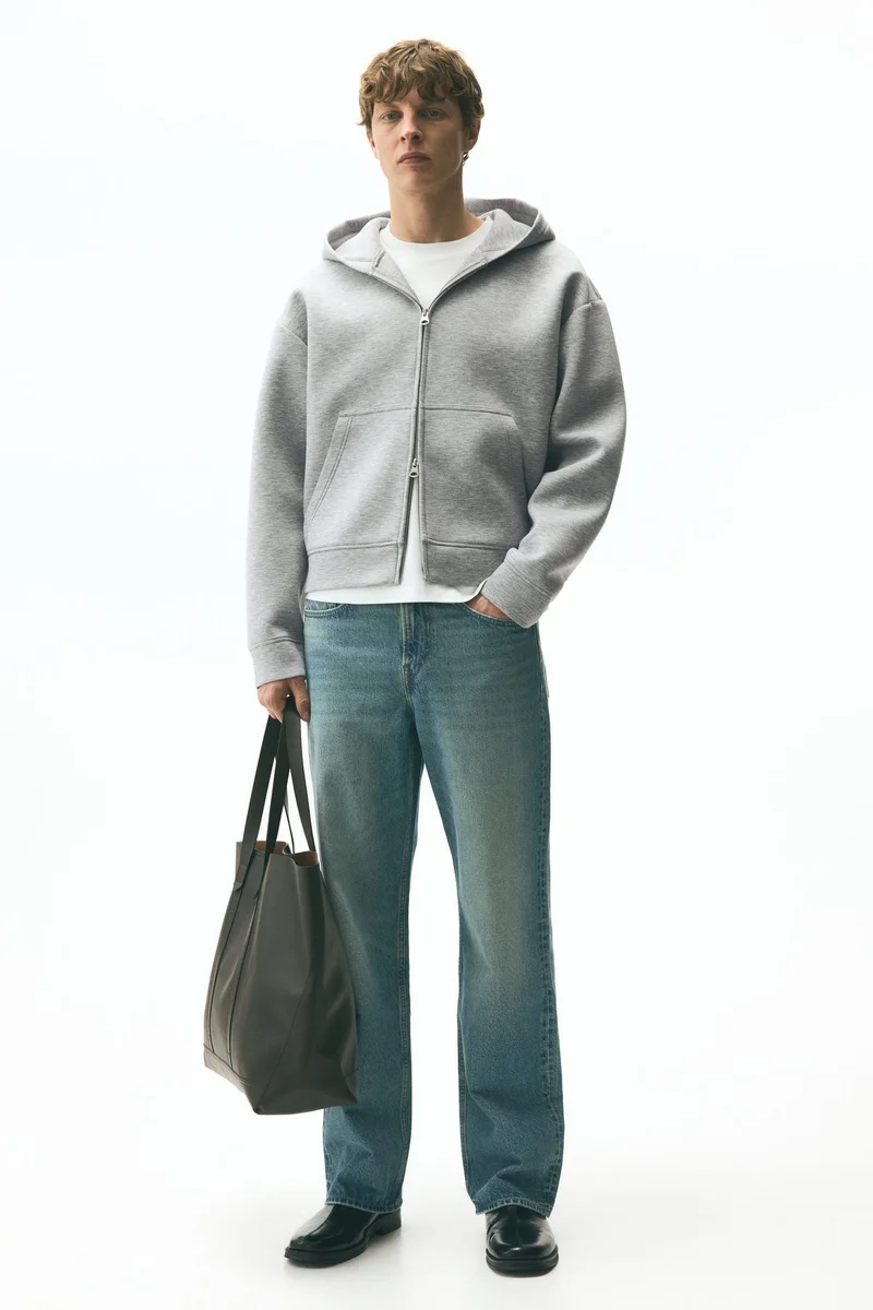 اتش اند ام هودي بسحاب بقصّة واسعة