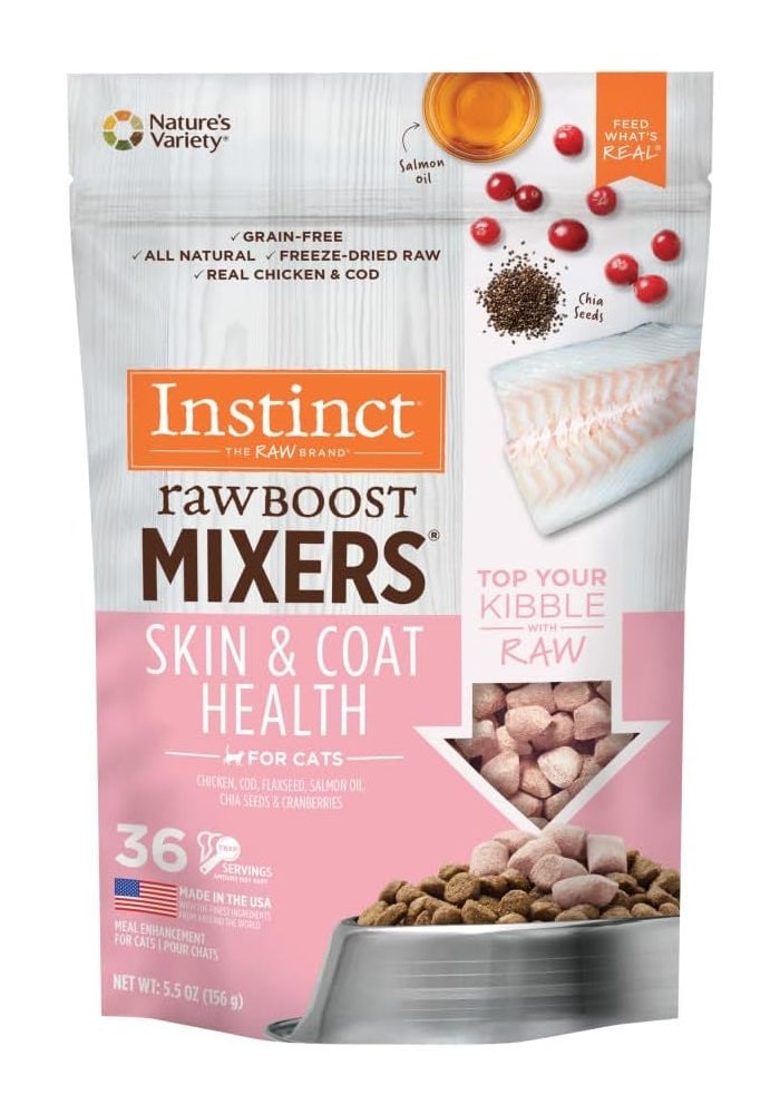 Instinct مزيج معزز من Instinct Raw Boost لصحة الجلد والمعطف - طعام قطط مجفف بالتجميد - 5.5 أونصة - Image 2