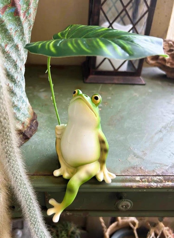 Royal Fountain Decorative Garden Frog Figurine, Green and White, Resin, Outdoor Indoor Statue for Garden, Patio, Lawn - Image 1