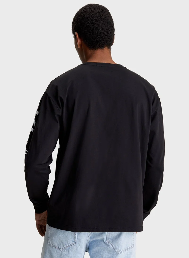 Calvin Klein Jeans Blocking Graphic T-Shirt