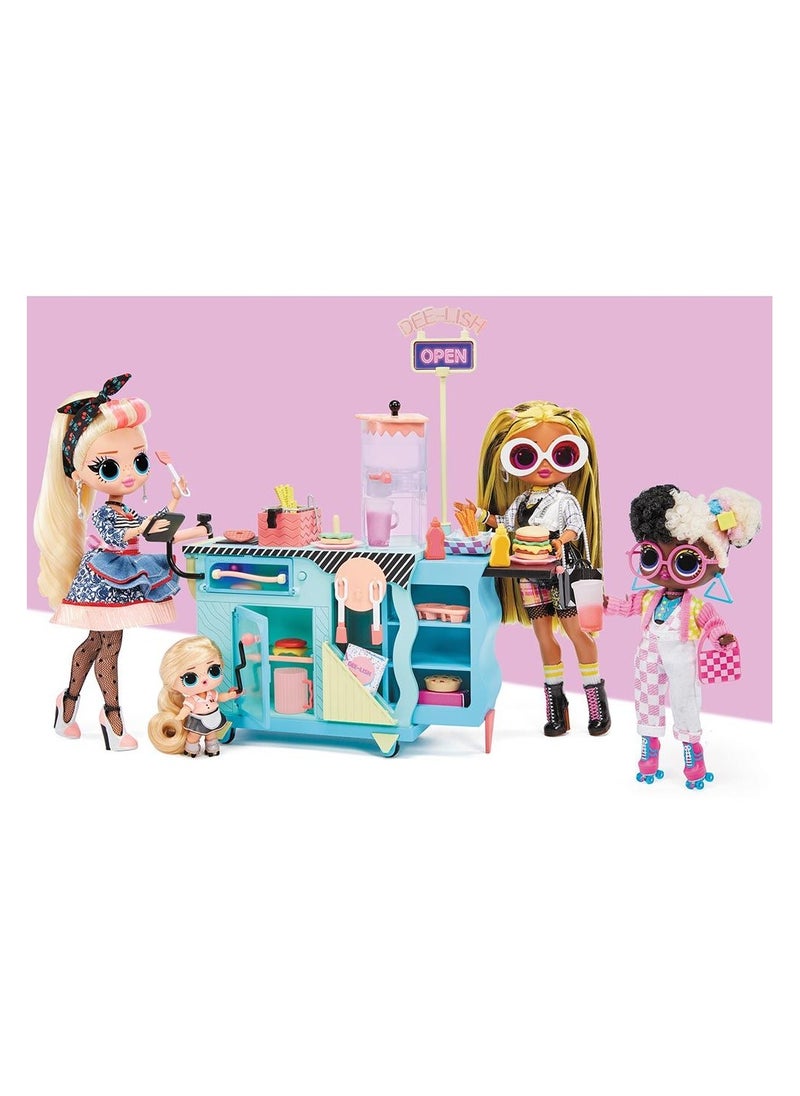 Lol Surpise OMG Miss Sundae To Go | Diner Fun Playset | Unbox, Style & Play  - Image 4