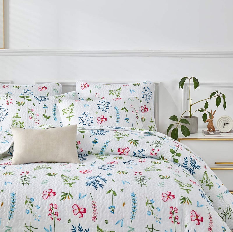 UOZZI BEDDING 3 Piece Reversible White Quilt Set King Size with Blue Green Leaves and Red Flowers Soft Microfiber Lightweight Floral Coverlet Bedspread for All Season - Image 5
