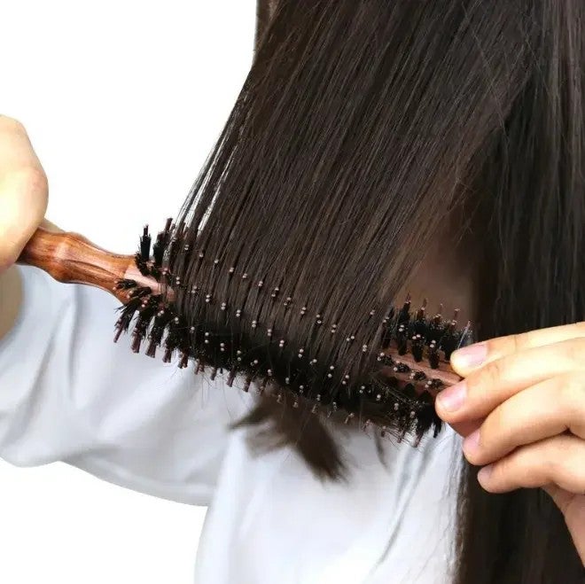 Y&D Professional Salon Haircut Round Hair Brush - Bristle & Nylon Mix, Wood Handle Barber Comb, Hairbrushes for Styling & Blow Drying - Image 5