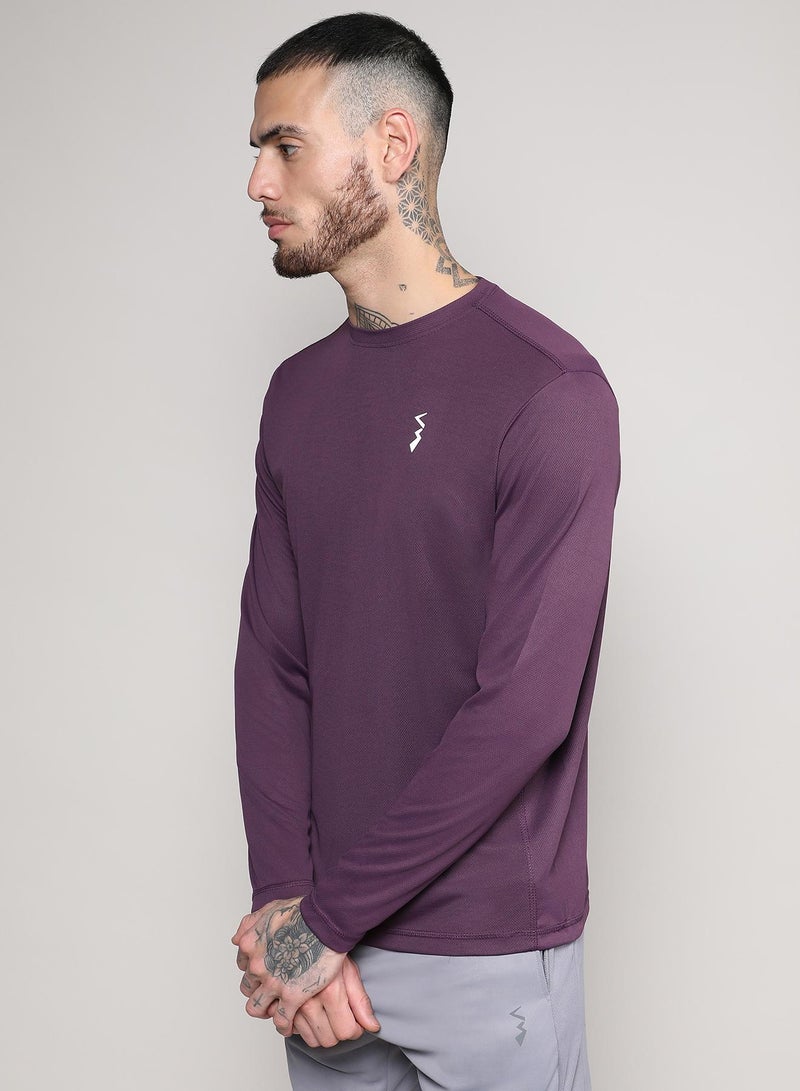 Campus Sutra Men's Plum Purple Solid Activewear T-Shirt  - Image 3