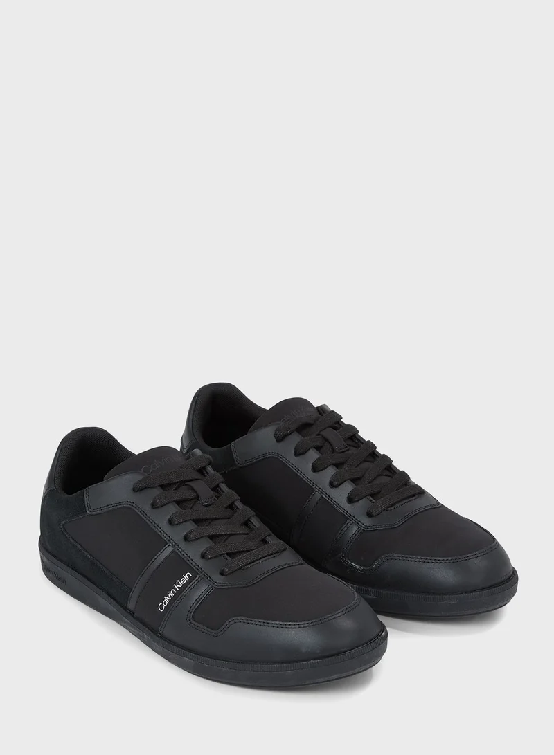 CALVIN KLEIN Low Top Lace Up Sneakers