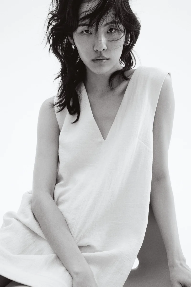 H&M V-neck shift dress