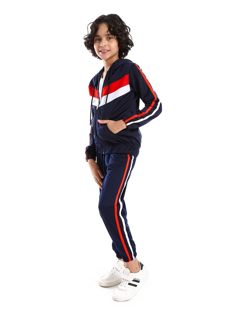 Caesar Boys Training Suit With Pockets And Lined Design. - Image 2